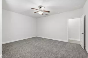 717 10th St, Argyle, TX 76226 - Photo 14