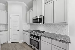 717 10th St, Argyle, TX 76226 - Photo 26