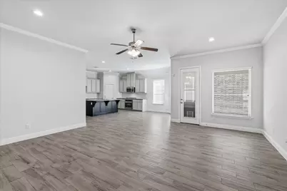 717 10th Street, Argyle, TX 76226 - Photo 2