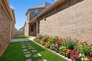 717 10th St, Argyle, TX 76226 - Photo 40