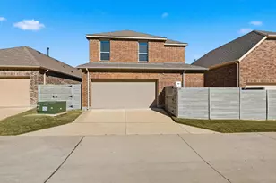 717 10th St, Argyle, TX 76226 - Photo 38