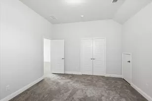 717 10th St, Argyle, TX 76226 - Photo 34