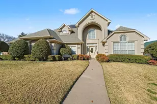 605 Ten Mile Dr, DeSoto, TX 75115 - Photo 2