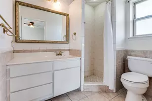 213 Sixpence Ln, Euless, TX 76039 - Photo 16