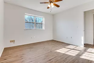 213 Sixpence Ln, Euless, TX 76039 - Photo 18