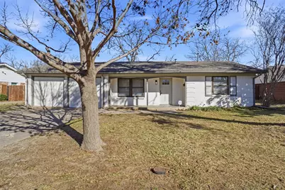 4712 Carlyle Drive, Fort Worth, TX 76132 - Photo 2