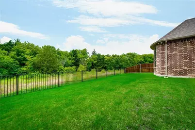 1589 Trowbridge Circle, Rockwall, TX 75032 - Photo 2