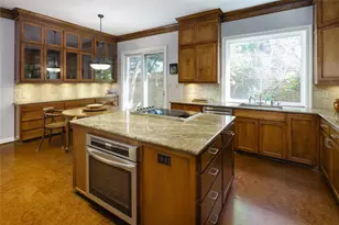 7 Glenchester Ct, Dallas, TX 75225 - Photo 14