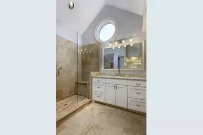 7 Glenchester Court, Dallas, TX 75225 - Photo 16