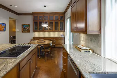 7 Glenchester Court, Dallas, TX 75225 - Photo 12