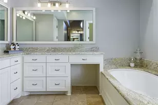 7 Glenchester Ct, Dallas, TX 75225 - Photo 18