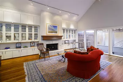 7 Glenchester Court, Dallas, TX 75225 - Photo 20