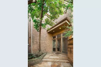 7 Glenchester Court, Dallas, TX 75225 - Photo 6