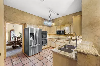 629 N Parks Drive, DeSoto, TX 75115 - Photo 10