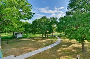 11470 Massey Rd, Pilot Point, TX 76258 - Photo 38