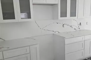 1928 Shaw St, Dallas, TX 75212 - Photo 4