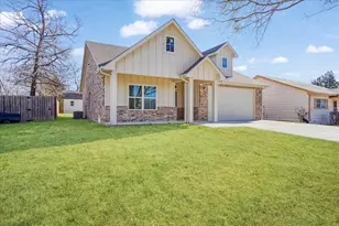 4511 Cox St, Sherman, TX 75090 - Photo 1