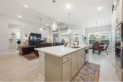 4729 Kings Garden Parkway, Arlington, TX 76005 - Photo 6