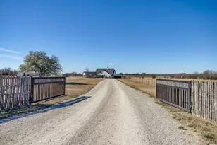 733 Fm 2652, Graham, TX 76450 - Photo 4