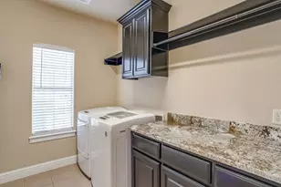 9409 County Rd 915, Godley, TX 76044 - Photo 28