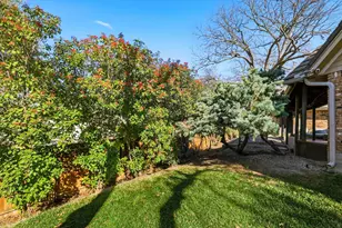 1813 Ems Rd W, Fort Worth, TX 76116 - Photo 26