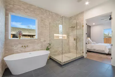 3910 Vineyard Drive, Dallas, TX 75212 - Photo 14