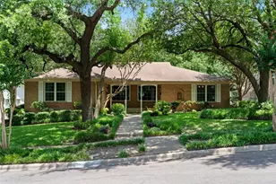 7022 Kingsbury Dr, Dallas, TX 75231 - Photo 4