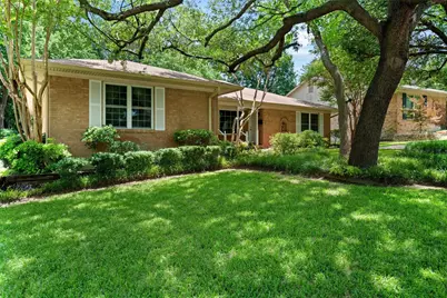 7022 Kingsbury Drive, Dallas, TX 75231 - Photo 2