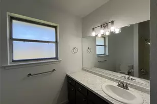 6415 Circo Dr, DeCordova, TX 76049 - Photo 10