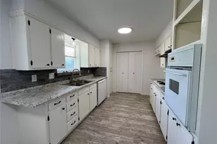 6415 Circo Dr, DeCordova, TX 76049 - Photo 8