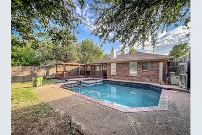 7016 Yorkston Street, Watauga, TX 76148 - Photo 14