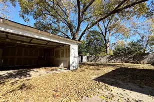 7803 Seydel St, Dallas, TX 75217 - Photo 18