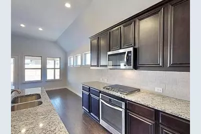 1805 Spoonbill Drive, Little Elm, TX 75068 - Photo 6