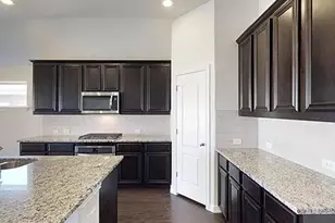 1805 Spoonbill Dr, Little Elm, TX 75068 - Photo 12