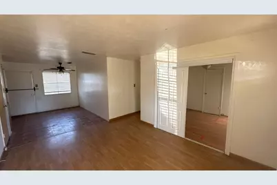 3707 Pacesetter Drive, Dallas, TX 75241 - Photo 2