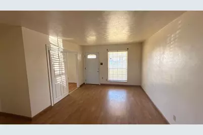 3707 Pacesetter Drive, Dallas, TX 75241 - Photo 4