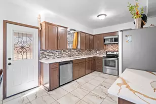 2133 Pleasant Dr, Dallas, TX 75227 - Photo 12