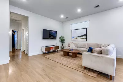 8209 Laflin Lane, Dallas, TX 75231 - Photo 4