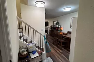 2506 Wedglea Dr, Dallas, TX 75211 - Photo 2