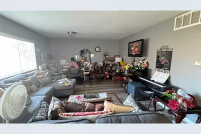 114 Wes Jespersen Way, Duncanville, TX 75116 - Photo 6