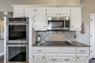 3148 Sanger Creek Way, Waxahachie, TX 75165 - Photo 10