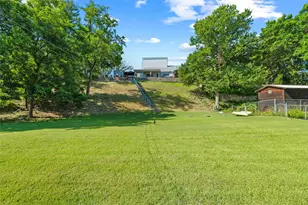 2408 Cedar Crest Dr, Granbury, TX 76048 - Photo 30