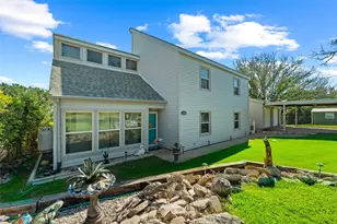 2408 Cedar Crest Dr, Granbury, TX 76048 - Photo 2