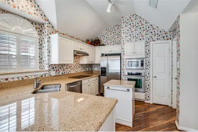 14596 Blueberry Court, Addison, TX 75001 - Photo 4