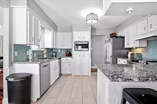 2040 Casa Loma Ct, Grapevine, TX 76051 - Photo 6