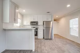 104 Red Oak St, Alvarado, TX 76009 - Photo 12