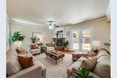 5044 Brandenburg Lane, The Colony, TX 75056 - Photo 8