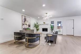 7609 Walnuthill Ct, Watauga, TX 76148 - Photo 6