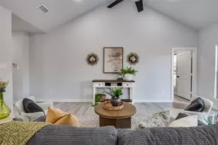 420 Kelly Ln, Seven Points, TX 75143 - Photo 8