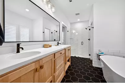 402 Kiowa Drive W, Gainesville, TX 76240 - Photo 22